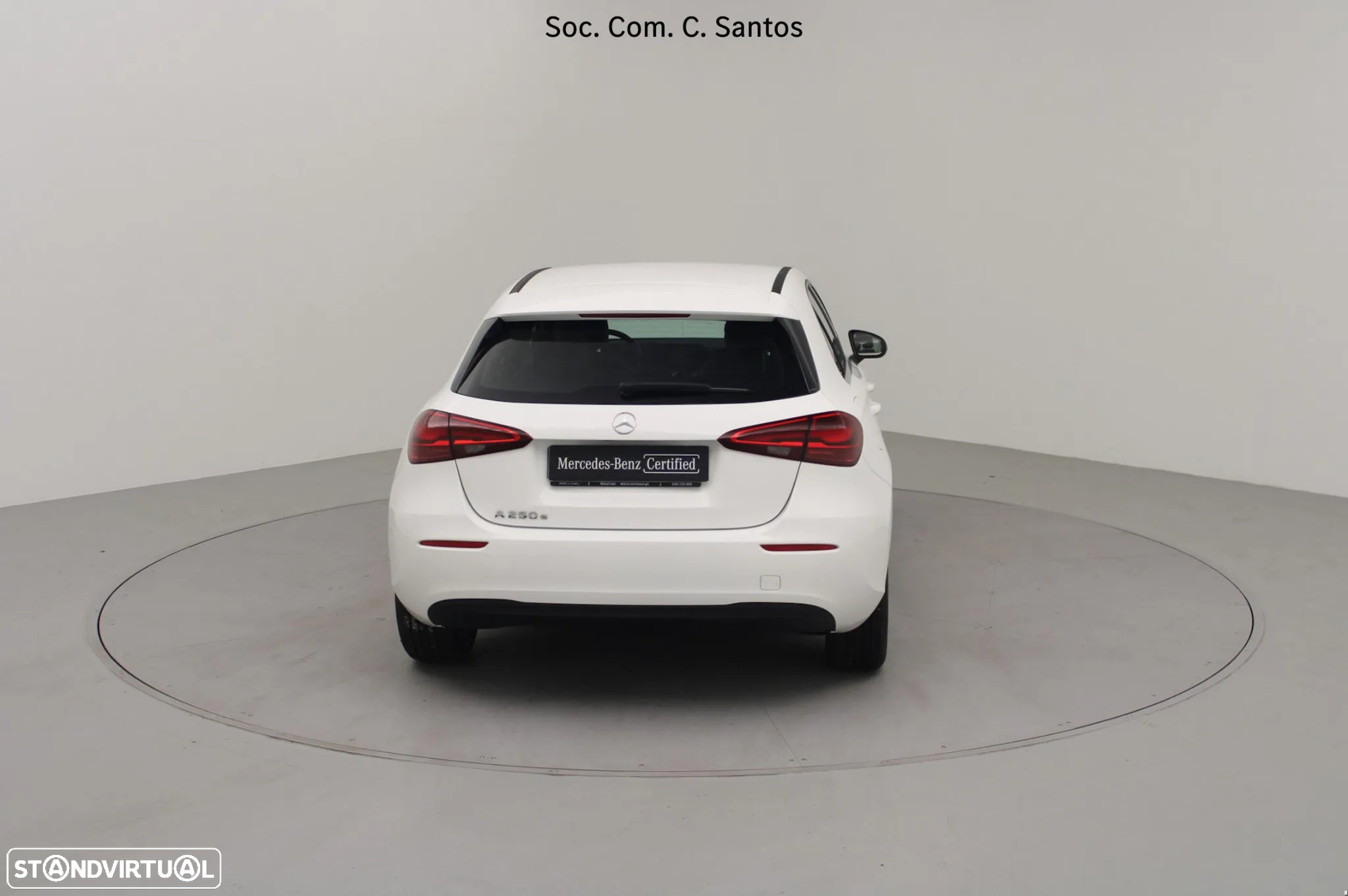 Mercedes-Benz A 250 e - 5