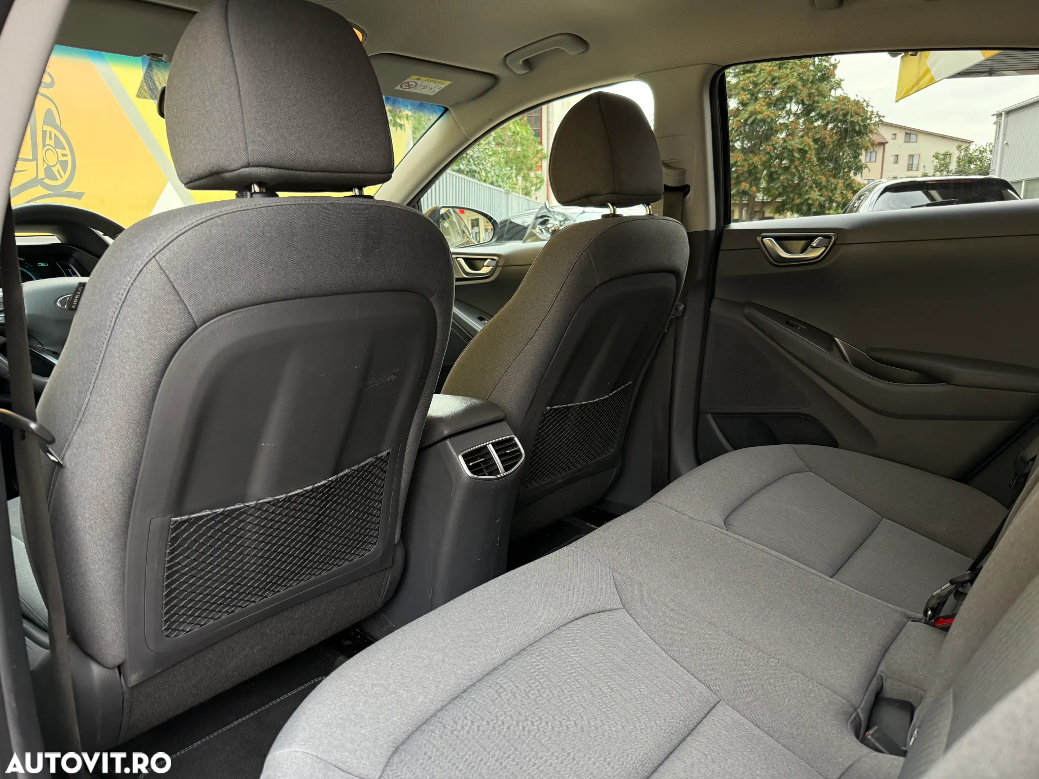 Hyundai IONIQ Hybrid 1.6 GDI Trend - 6