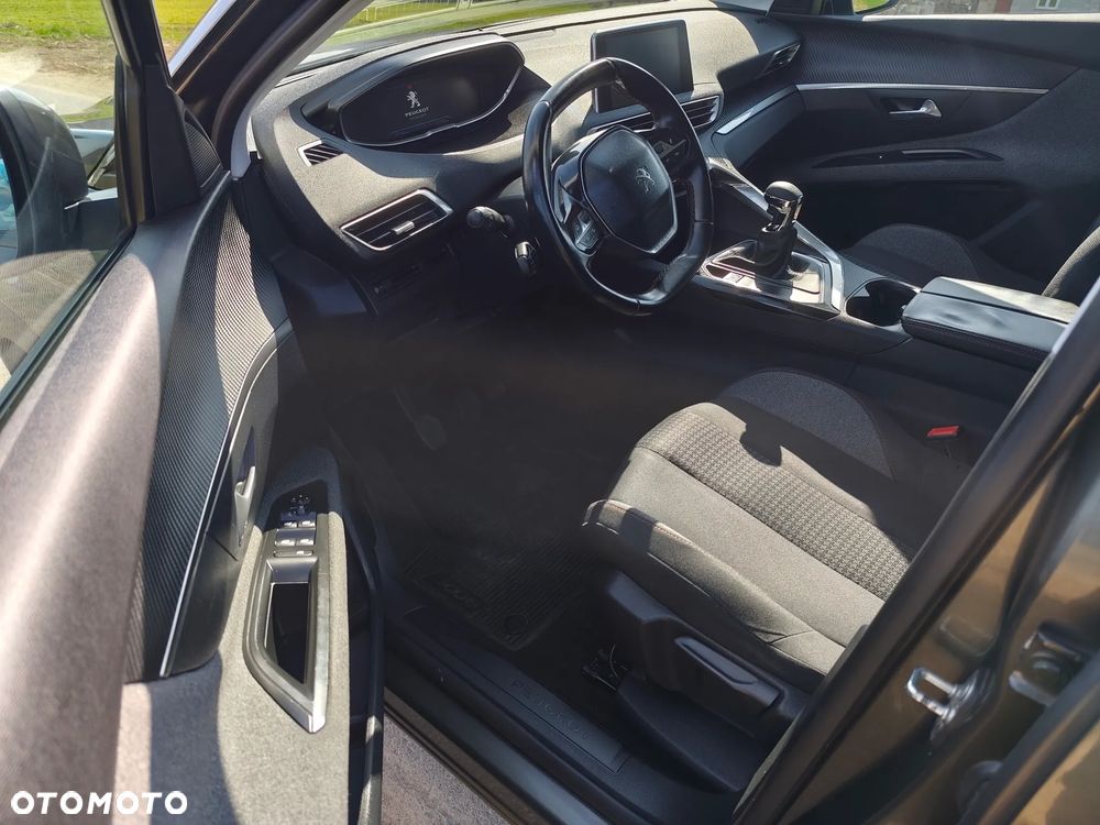 Peugeot 3008 1.6 BlueHDi Active S&S - 10