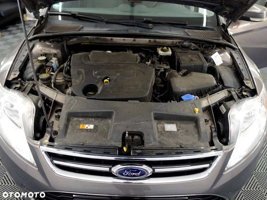 Ford Mondeo 2.0 TDCi Titanium - 39