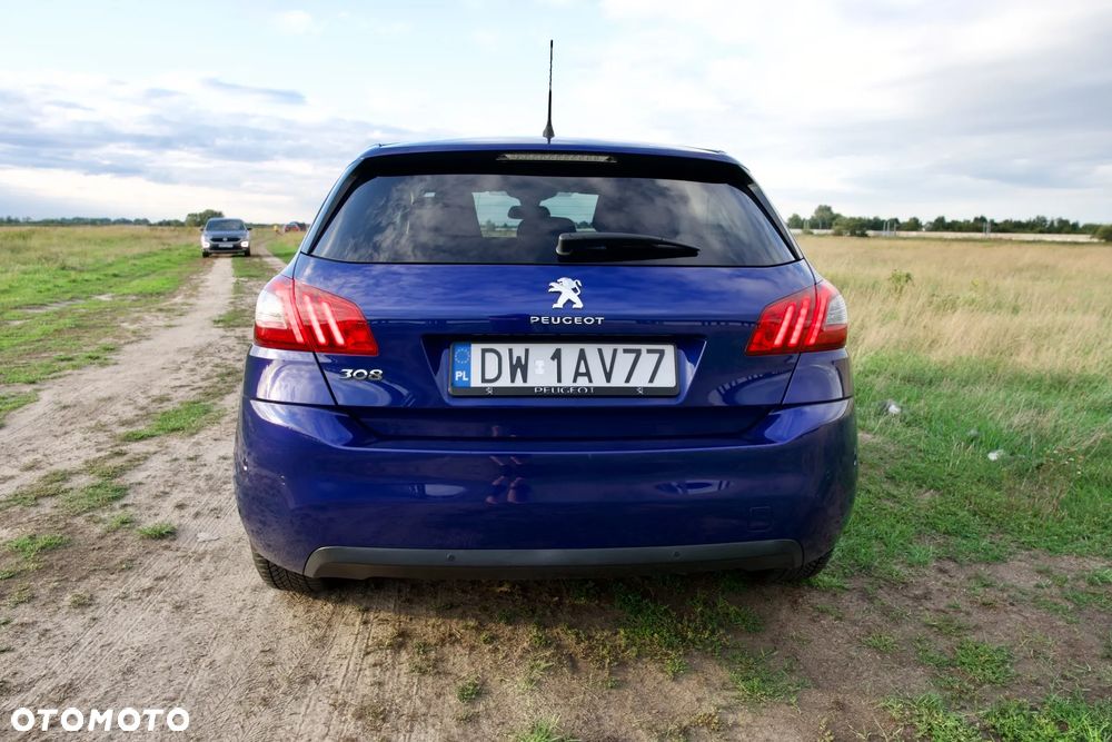 Peugeot 308 1.2 PureTech GPF Allure Pack S&S - 10
