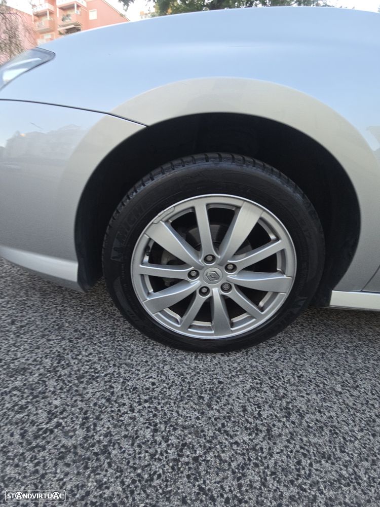 Renault Laguna 1.5 dCi Dynamique S - 40