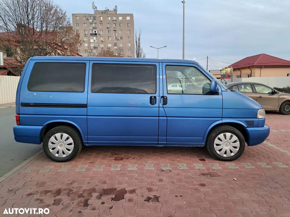 Volkswagen Multivan - 10