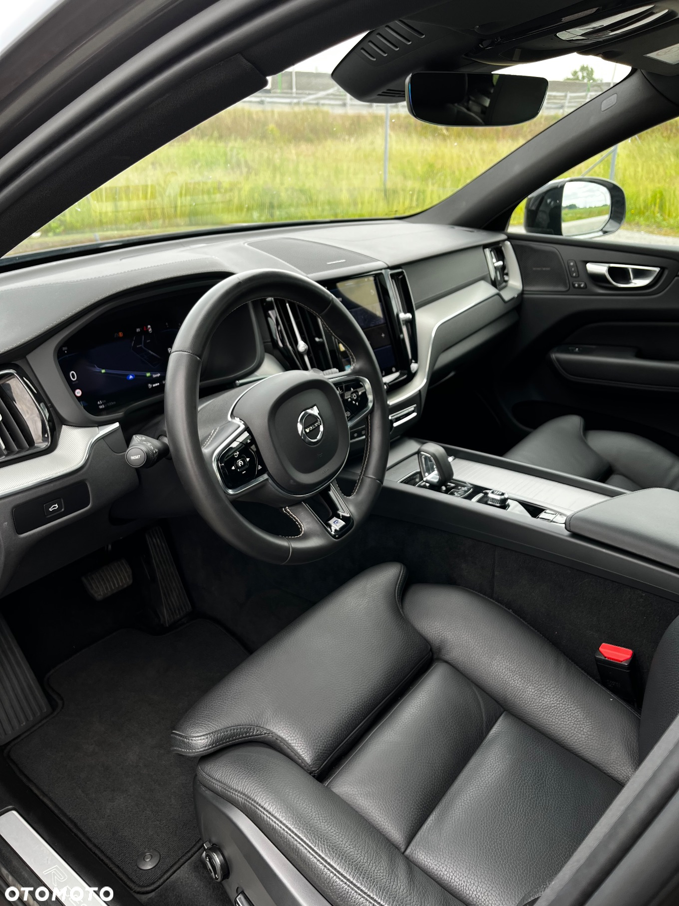 Volvo XC 60 B4 D Plus Dark - 6