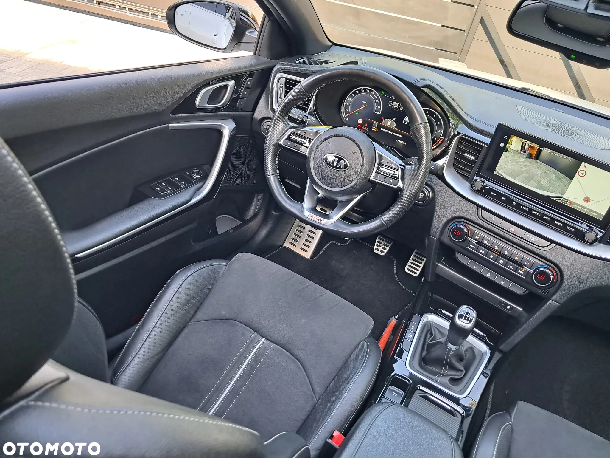 Kia ProCeed 1.5 T-GDI GT Line - 16