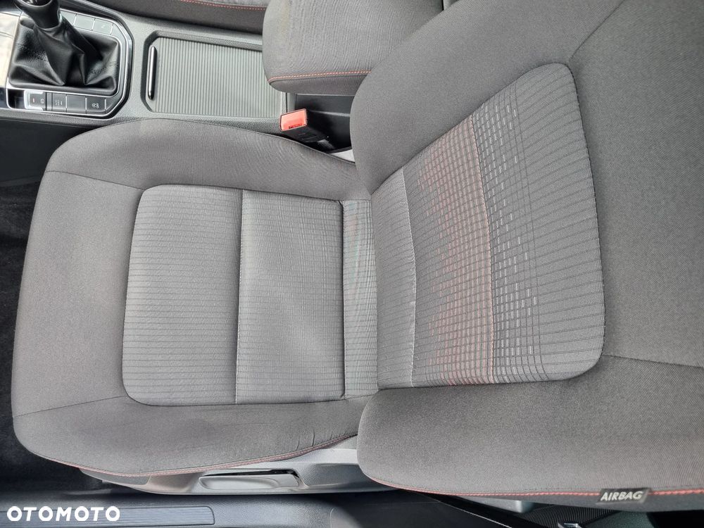 Volkswagen Golf 1.4 TSI Sound - 17