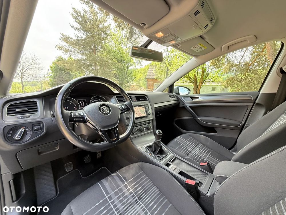 Volkswagen Golf 1.6 TDI BlueMotion Technology Lounge - 18