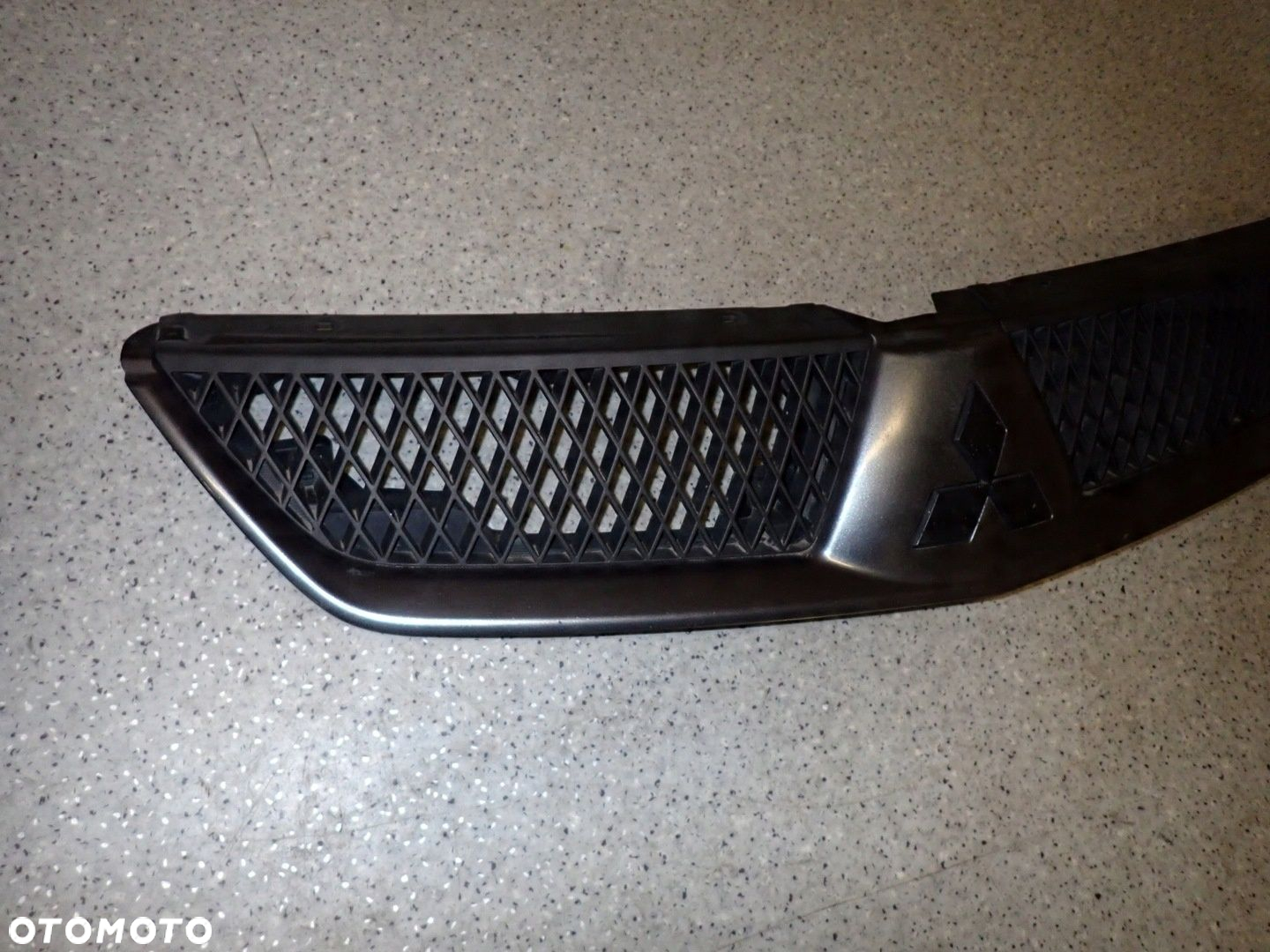 MITSUBISHI LANCER 06-07 ATRAPA GRILL A39B - 2