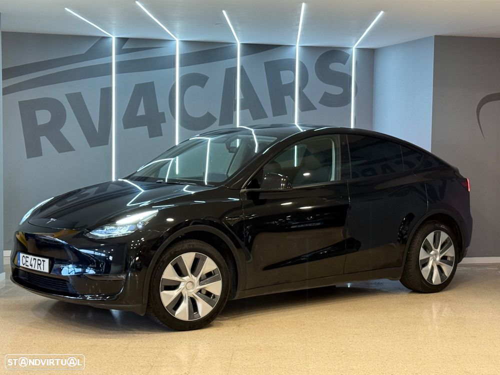 Tesla Model Y Launch Edition Long Range Dual Motor AWD - 1