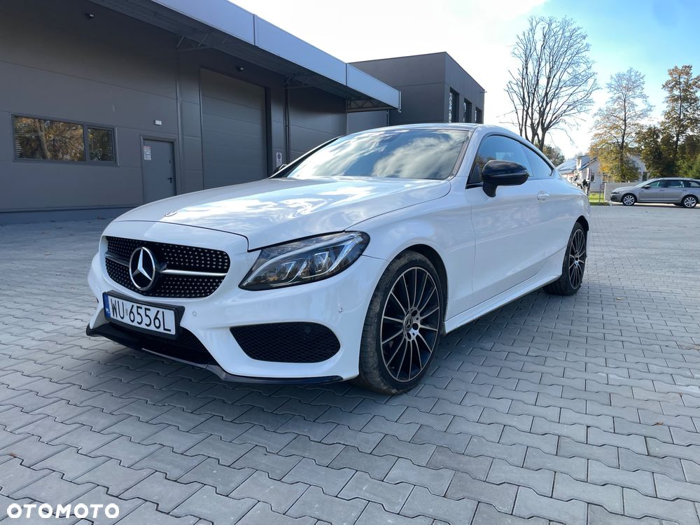 Mercedes-Benz Klasa C 200 4-Matic 9G-Tronic - 1