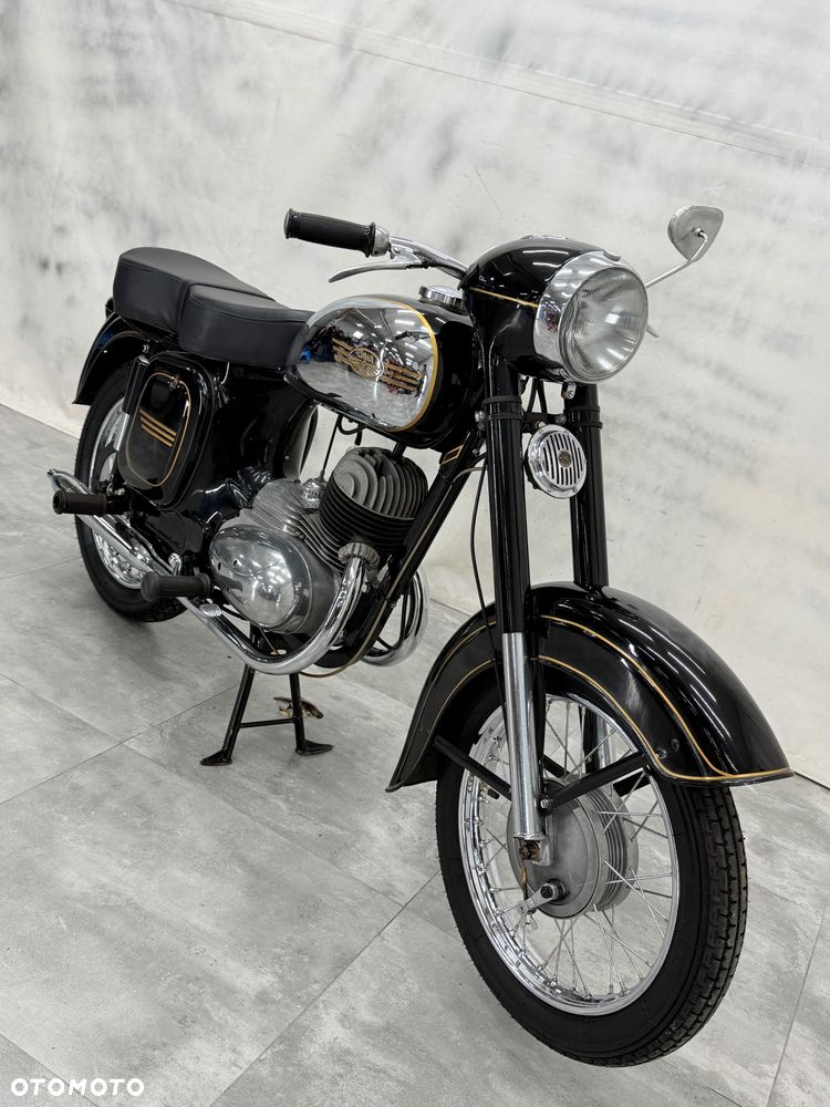 Jawa 175 typ 356 - 23