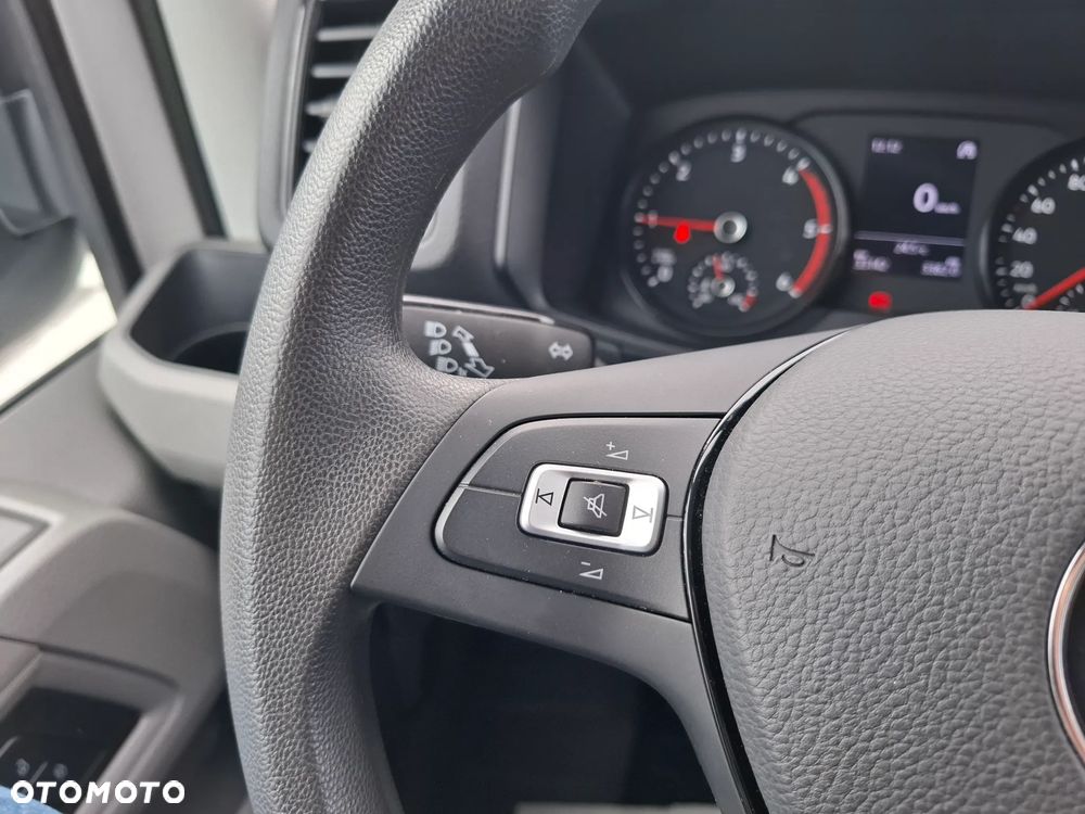 Volkswagen CRAFTER - 9