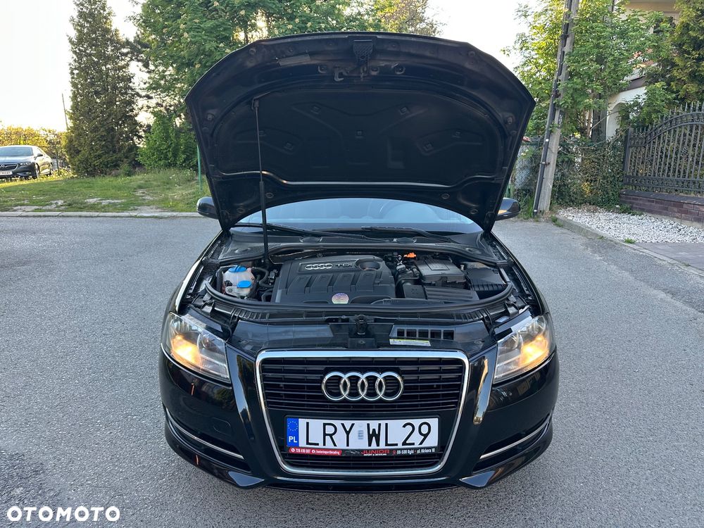 Audi A3 Sportback 1.6 TDI DPF Attraction - 30