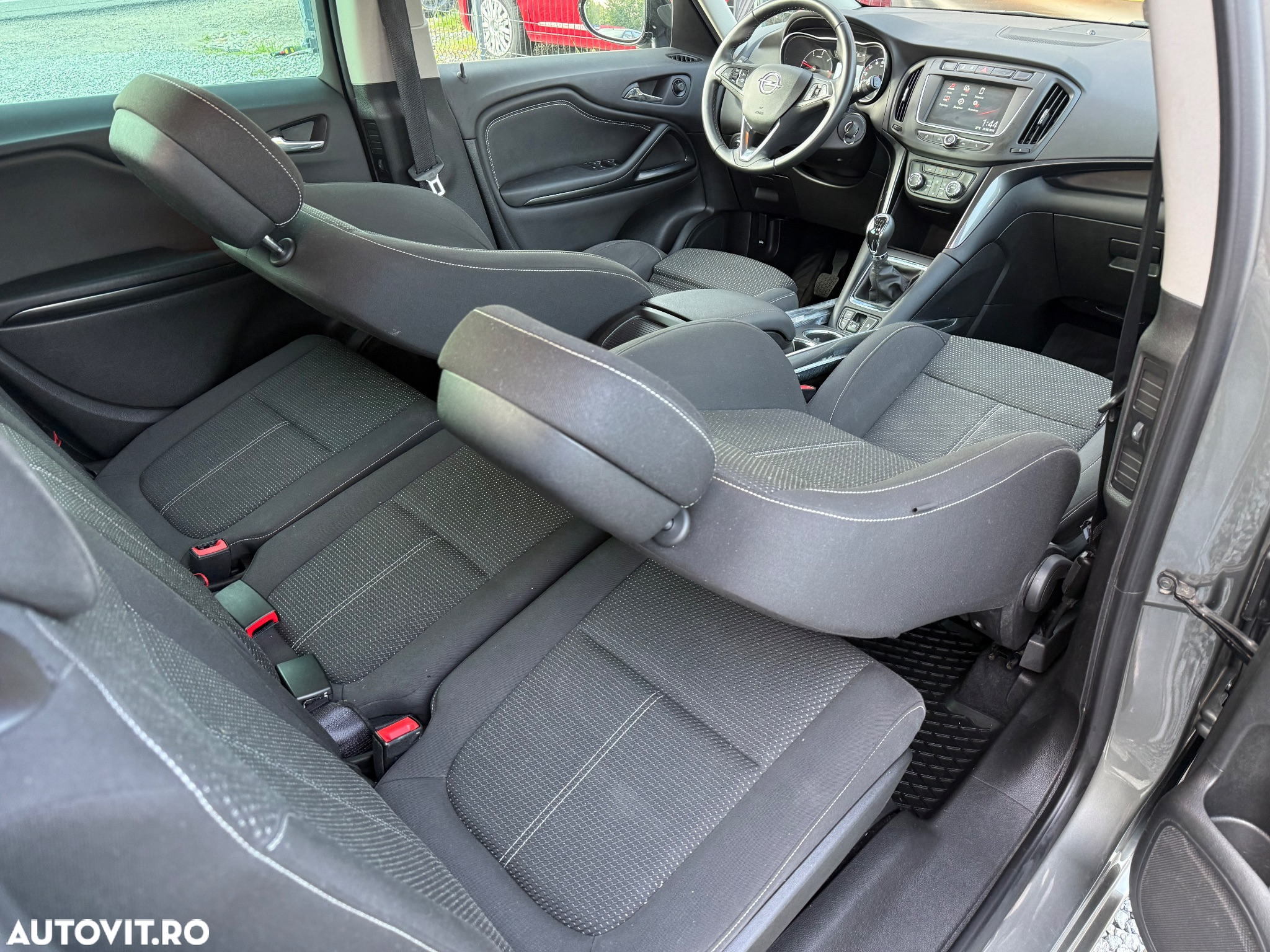 Opel Zafira 1.6 D Start/Stop Business Edition - 21