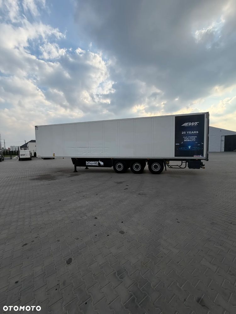 Schmitz Cargobull Chłodnia Dopplestock Uszkodzona - 4