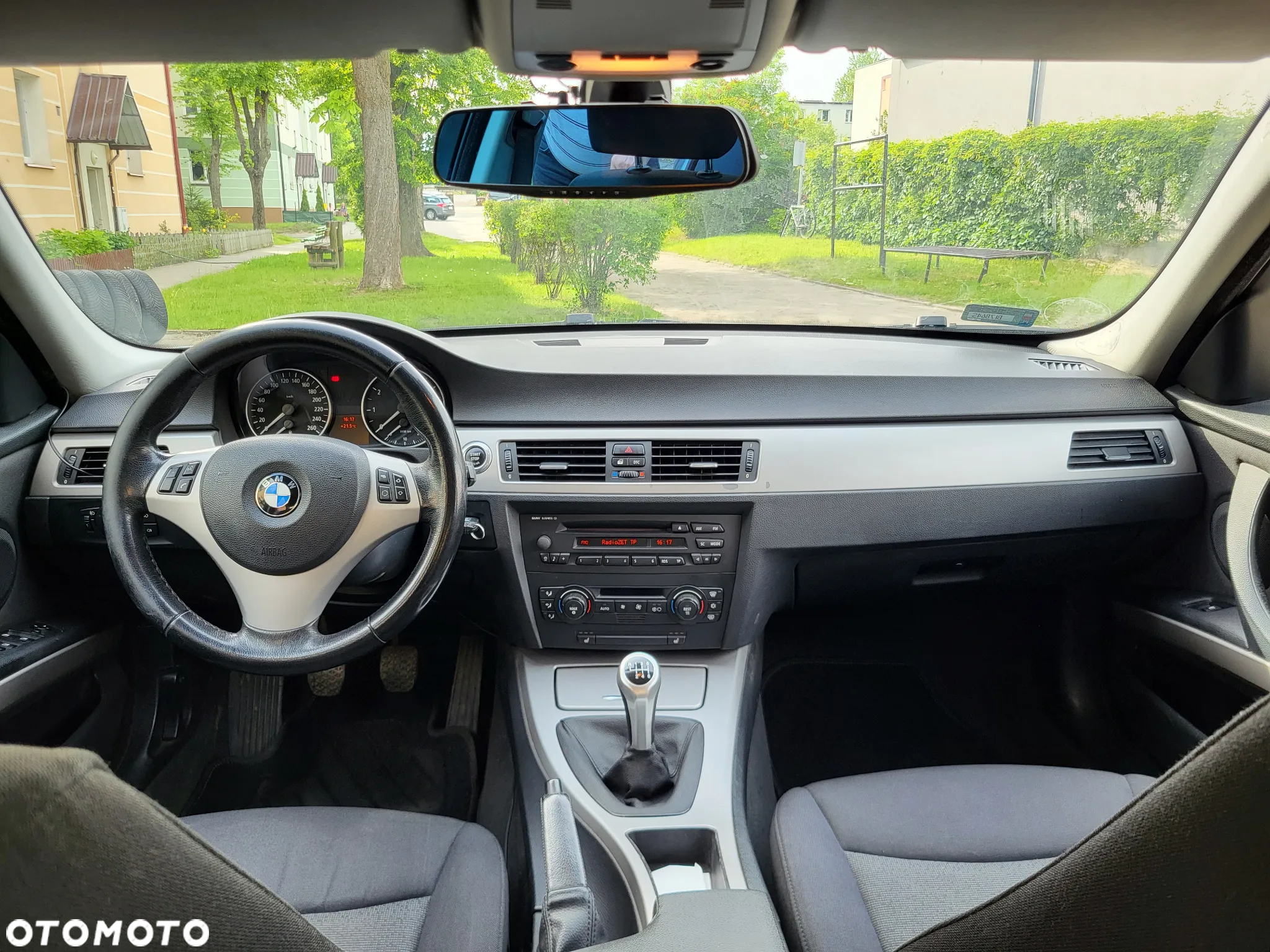 BMW Seria 3 318i - 10