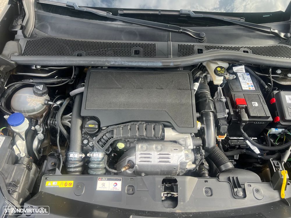 Peugeot 208 PureTech 100 Style - 20