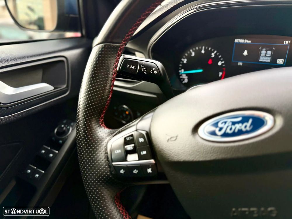 Ford Focus SW 1.0 EcoBoost ST-Line - 18