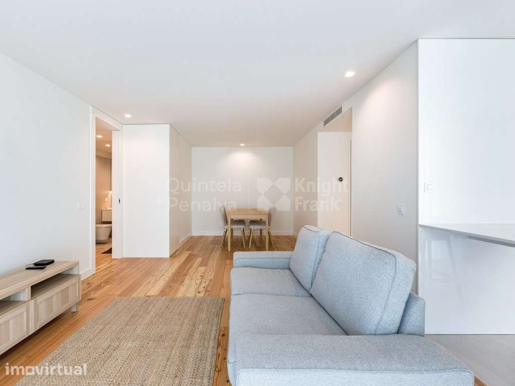 Apartamento T2 para arrendar na Senhora da Hora, Matosinhos - Grande imagem: 2/24