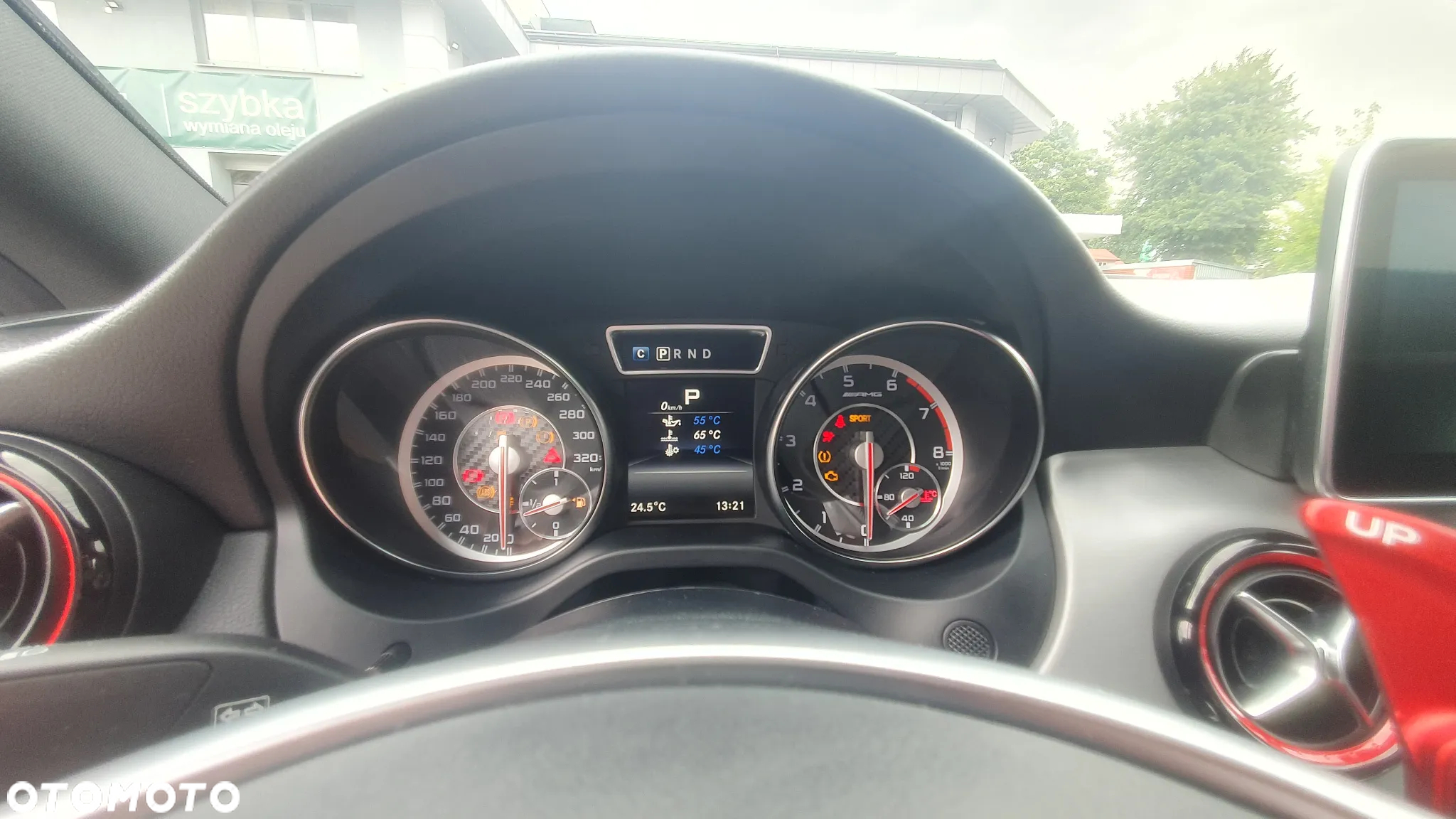 Mercedes-Benz CLA AMG 45 4-Matic - 12