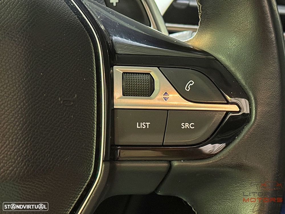 Peugeot 5008 1.2 PureTech Allure Pack EAT8 - 25