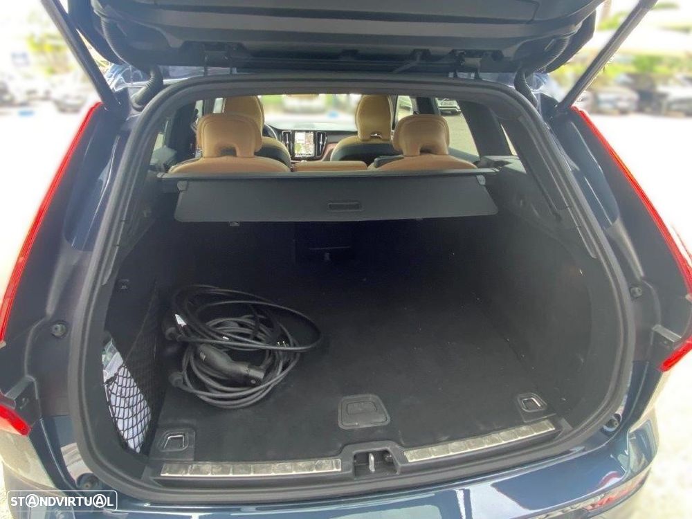 Volvo XC 60 2.0 T6 PHEV Ultra Bright - 15