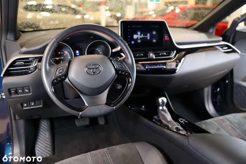 Toyota C-HR - 10