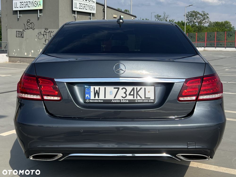 Mercedes-Benz Klasa E 220 CDI DPF BlueEFFICIENCY 7G-TRONIC Avantgarde - 11