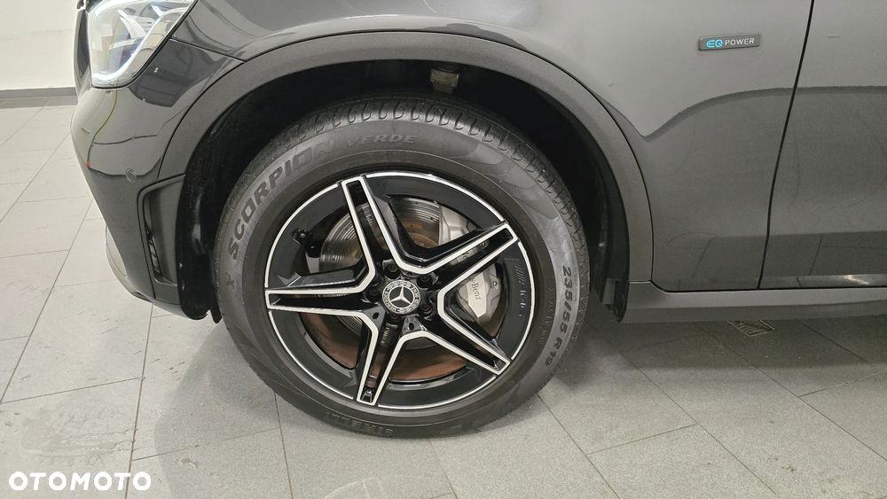 Mercedes-Benz GLC 300 de 4Matic 9G-TRONIC AMG Line Plus - 13