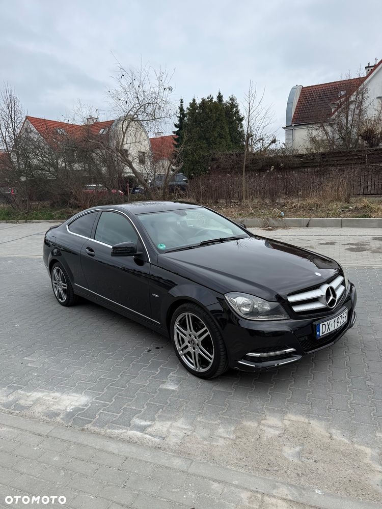 Mercedes-Benz Klasa C 180 BlueEFFICIENCY - 8