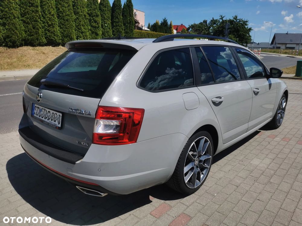 Skoda Octavia 2.0 TDI DSG RS - 6