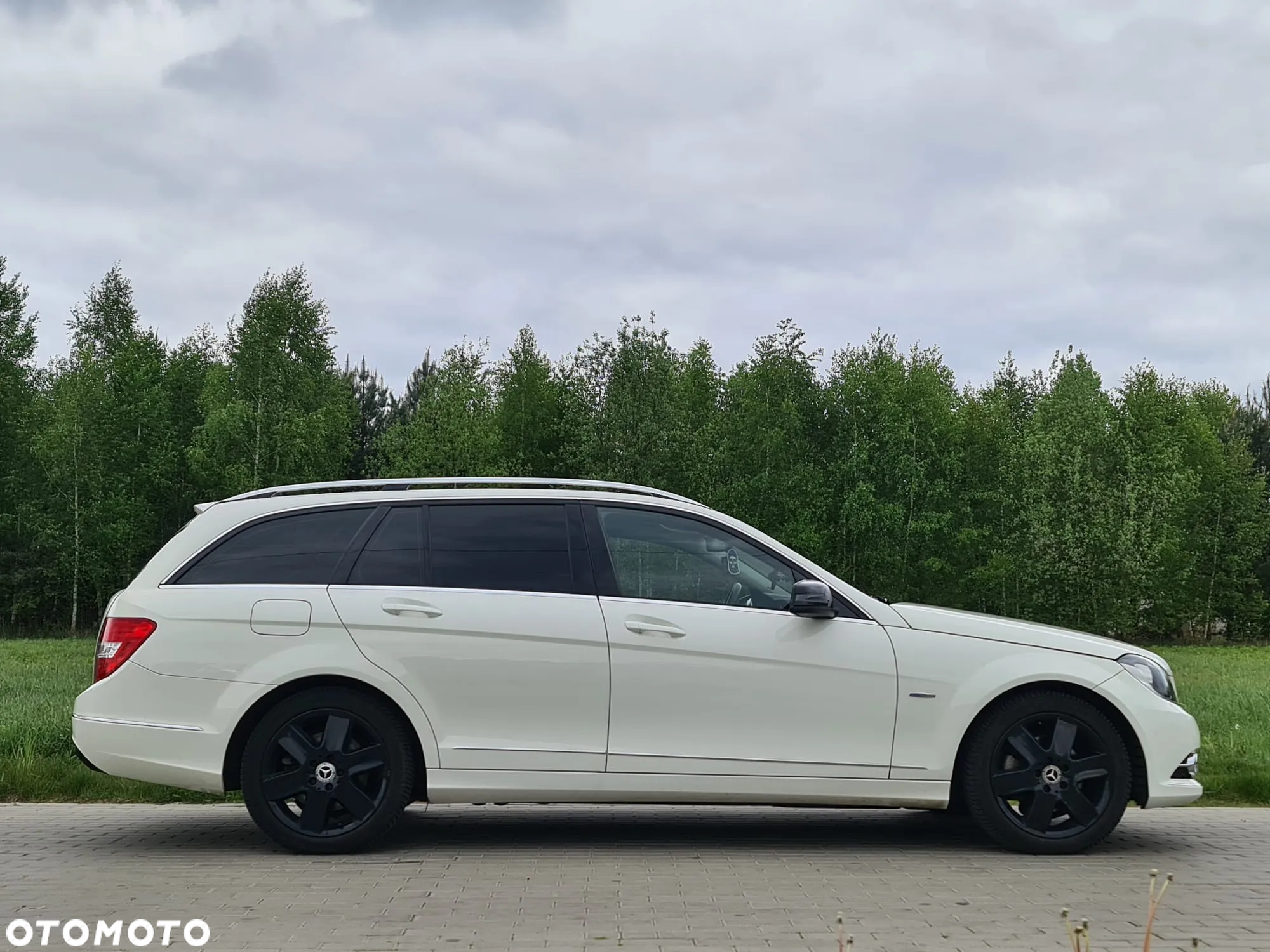 Mercedes-Benz Klasa C 250 CDI BlueEff Avantgarde - 5
