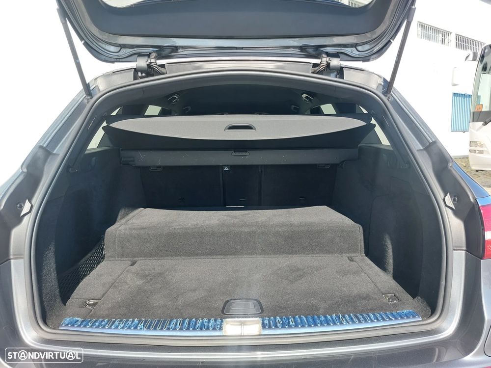 Mercedes-Benz E 300 de AMG Line - 5