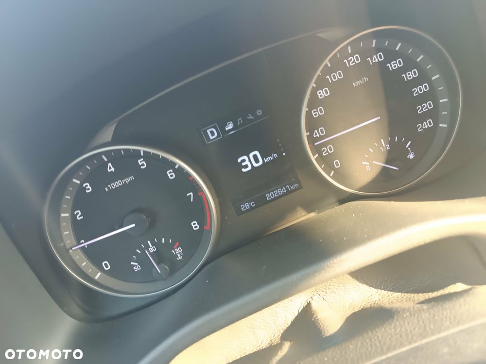 Hyundai Elantra 1.6 Comfort - 2