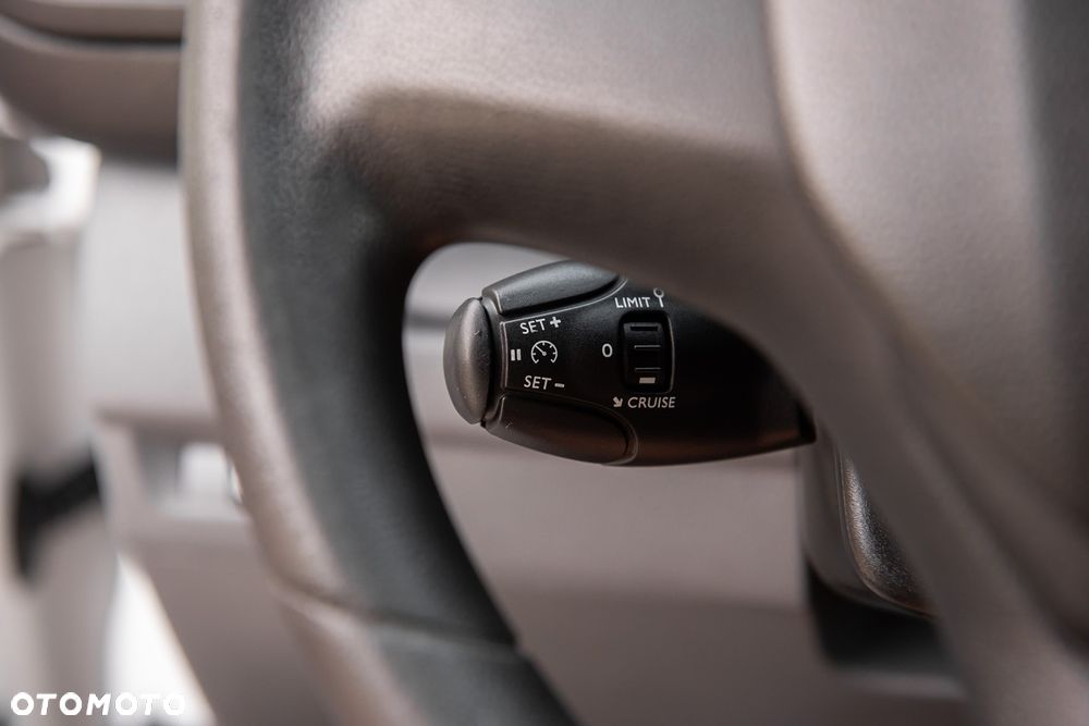 Peugeot Expert - 14