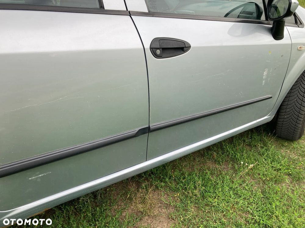Fiat Punto - 12