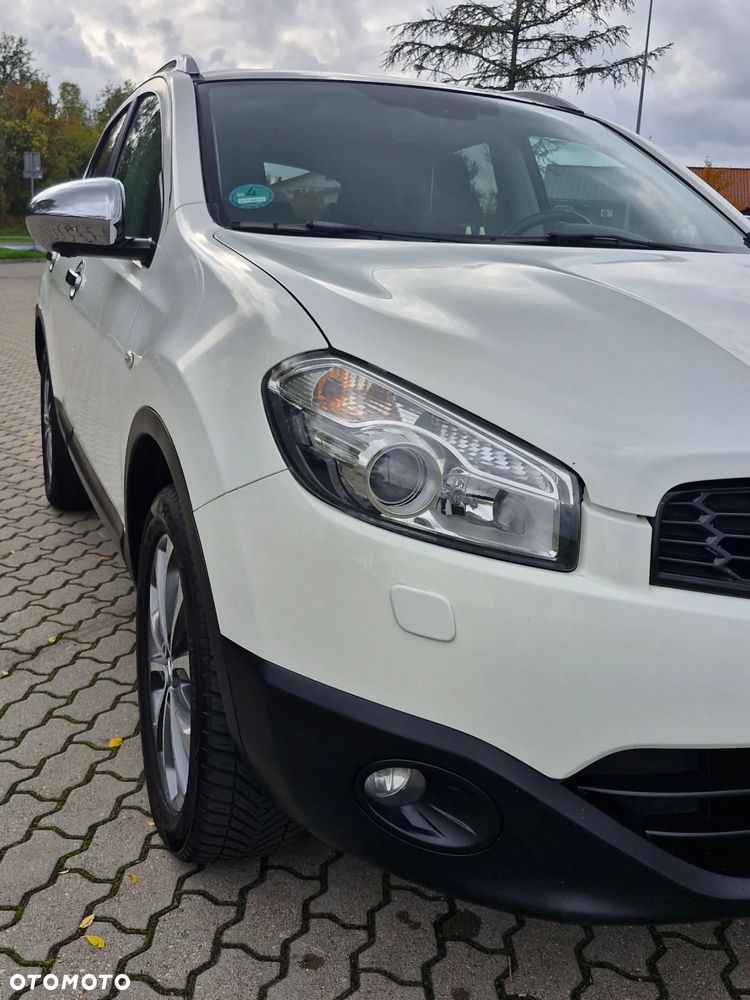 Nissan Qashqai 2.0 4 x 4 360 - 10