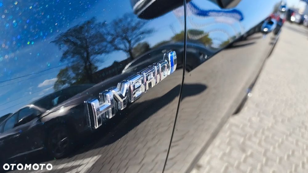 Toyota RAV4 2.5 Hybrid Black Edition by JBL 4x4 - 8