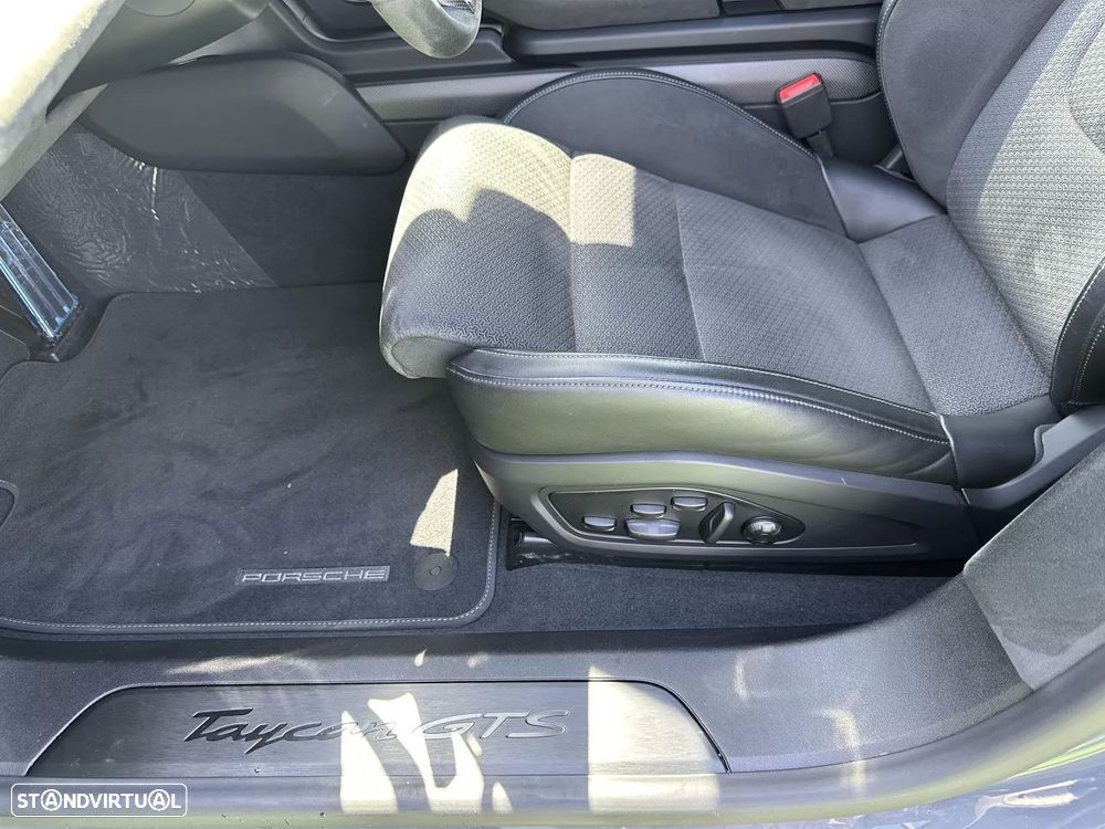 Porsche Taycan Sport Turismo GTS - 41