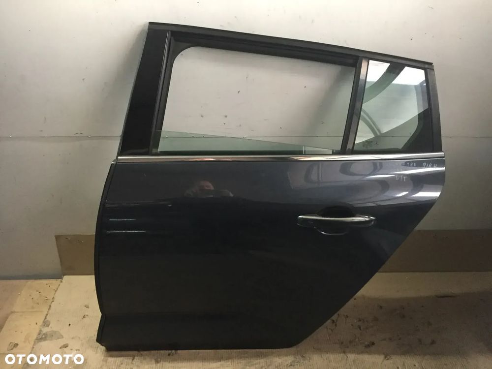 Renault Megane drzwi tył lewe Kombi 2018r