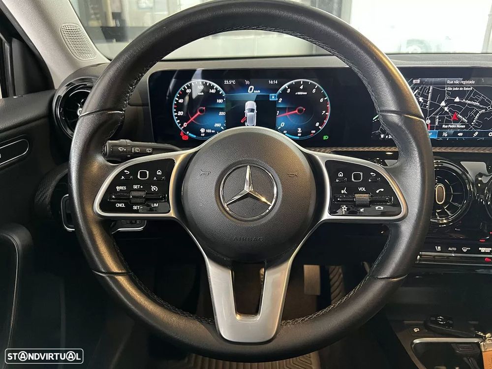 Mercedes-Benz A 160 Style Plus - 8