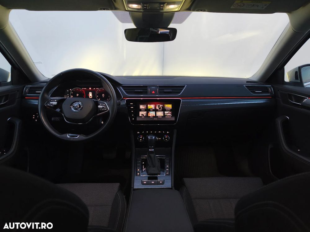 Skoda Superb Combi 2.0 TDI DSG Style - 13