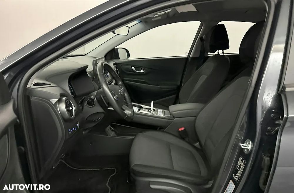 Hyundai KONA EV Select - 6