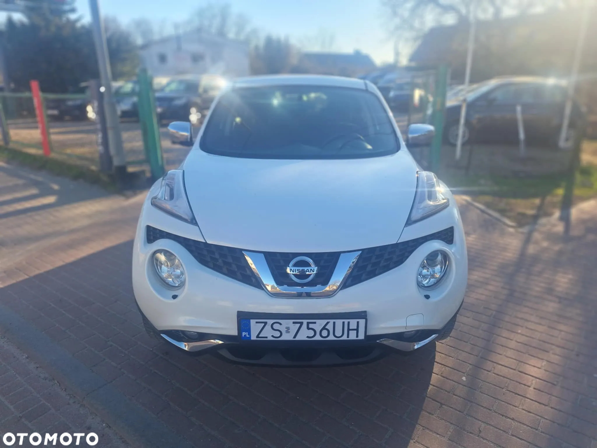Nissan Juke 1.6 CVT Tekna - 4