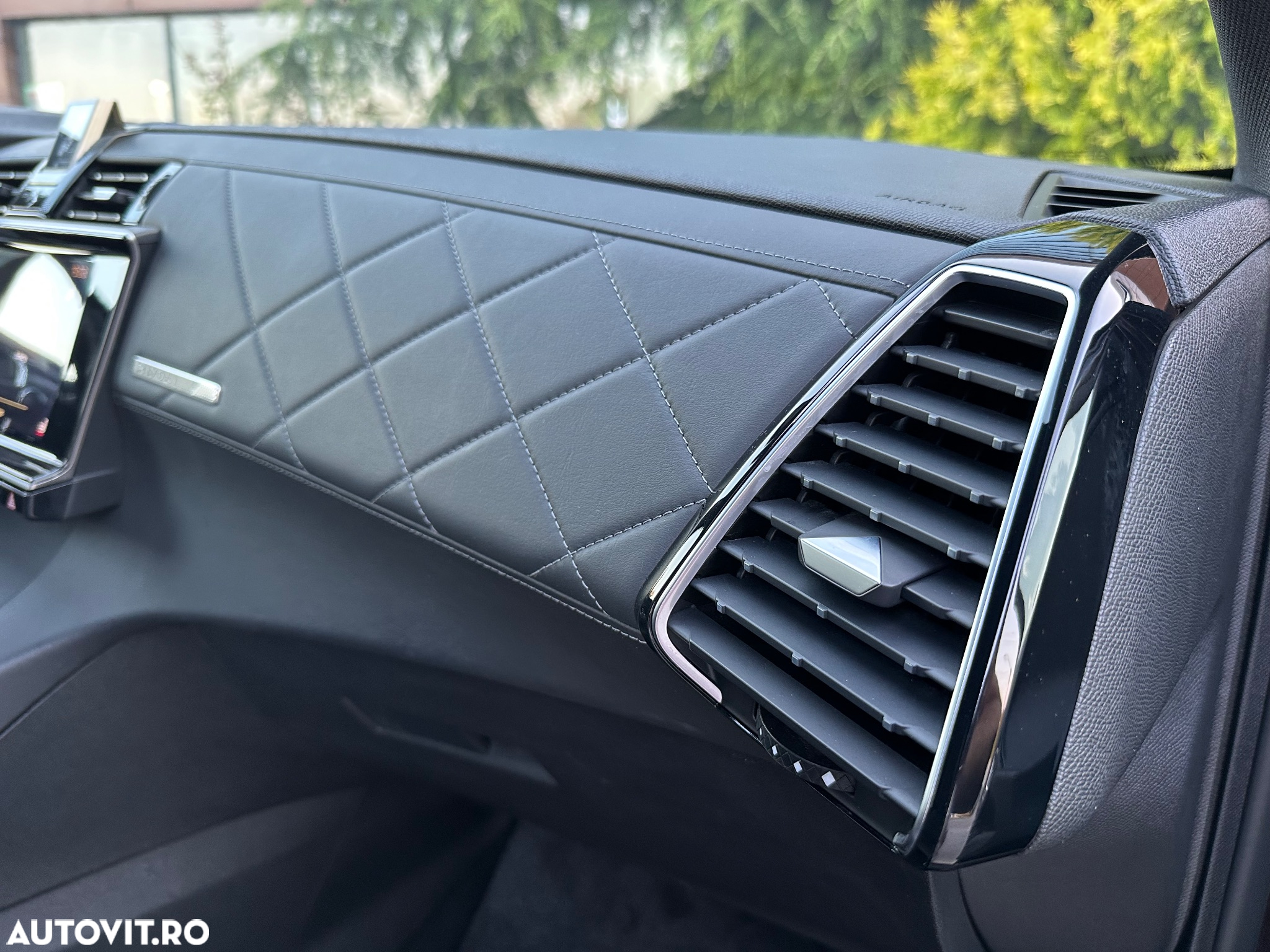 DS Automobiles DS 7 Crossback - 28