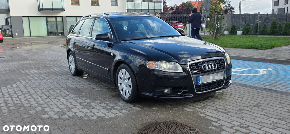 Audi A4 Avant - 1