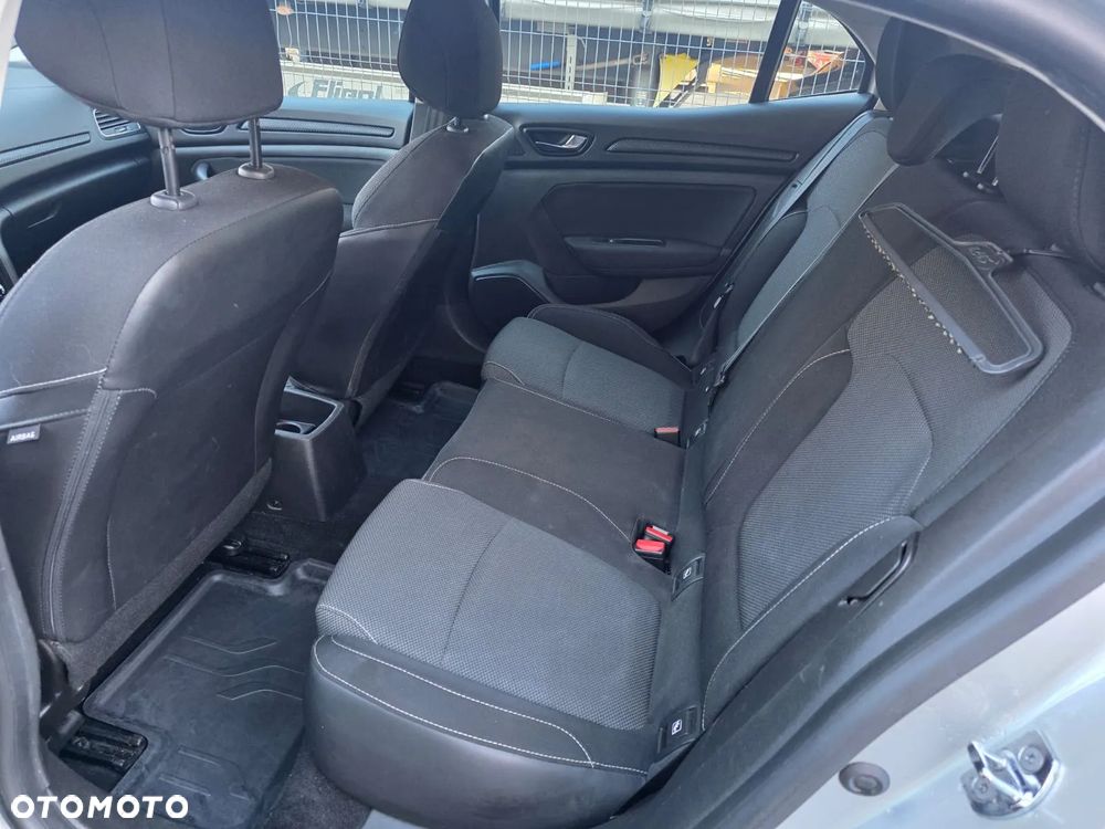 Renault Megane 1.5 dCi Life - 5