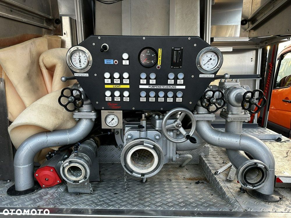 Mercedes-Benz Atego 918 Straż Pożarna 4X4  2006 - 2