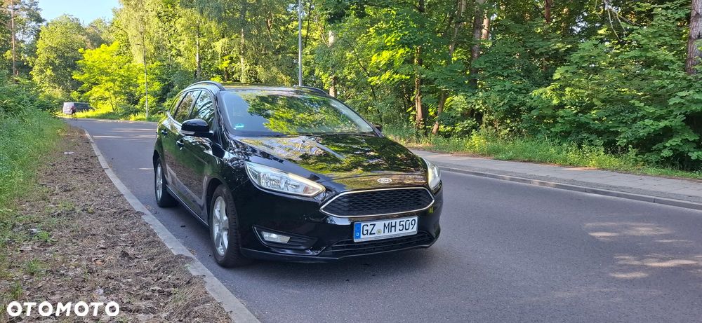 Ford Focus 1.5 TDCi DPF Start-Stopp-System Titanium - 4