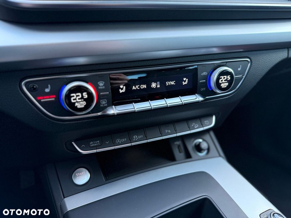 Audi Q5 Sportback - 25